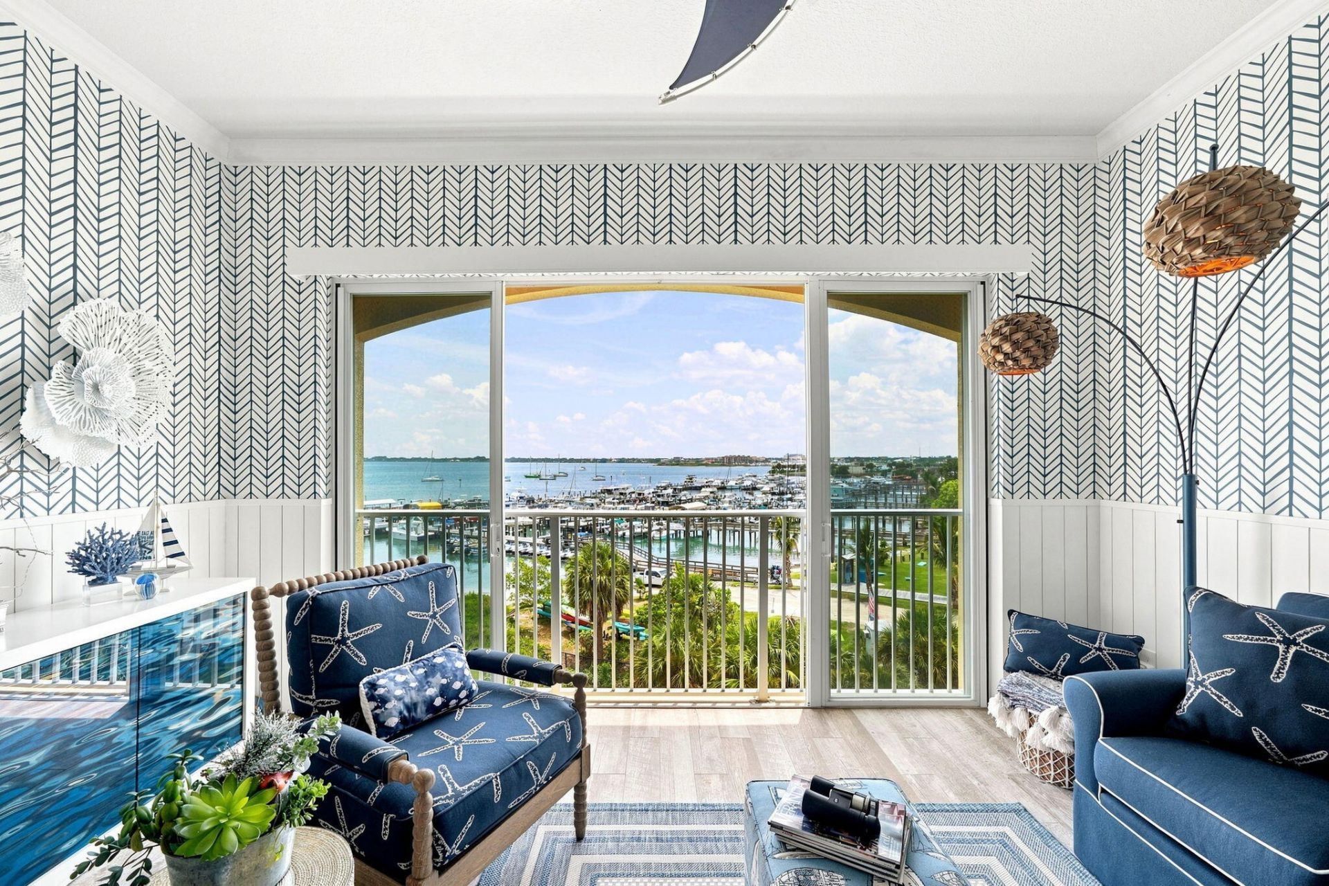 34 Harbour Isle Drive W, Unit ph06, Fort Pierce, FL 34949 Photo