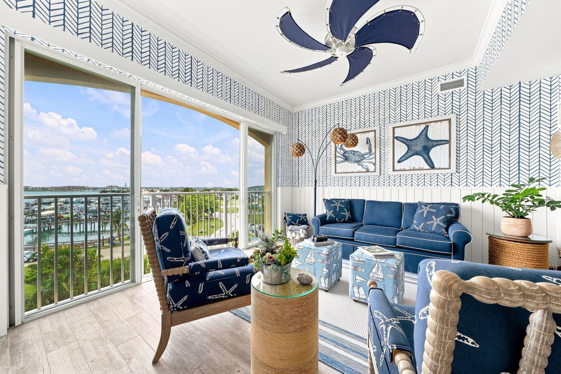 34 Harbour Isle Drive W, Unit ph06, Fort Pierce, FL 34949 Photo