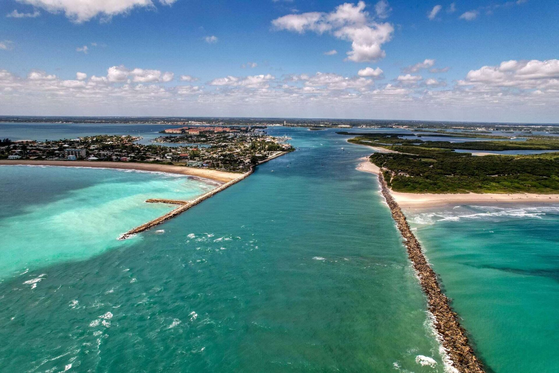 34 Harbour Isle Drive W, Unit ph06, Fort Pierce, FL 34949 Photo