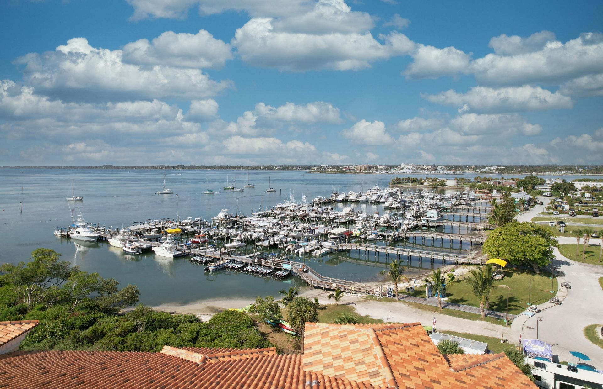 34 Harbour Isle Drive W, Unit ph06, Fort Pierce, FL 34949 Photo