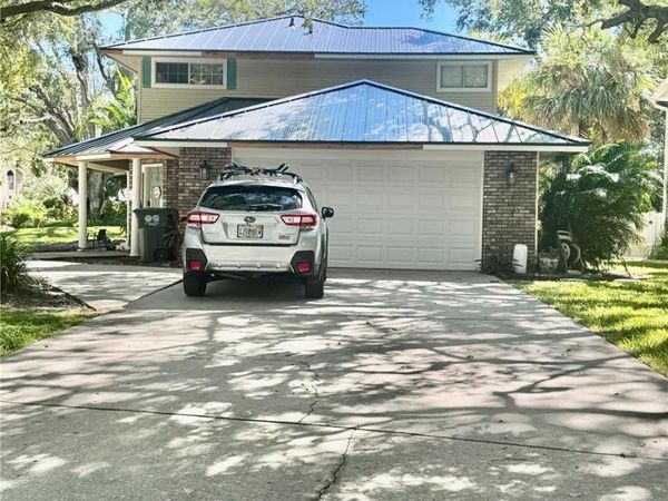 6812 ARBOR OAKS DRIVE , BRADENTON, FL 34209