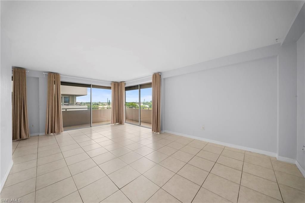 4807 Sunset Ct, Unit 405, Cape Coral, FL 33904 Photo