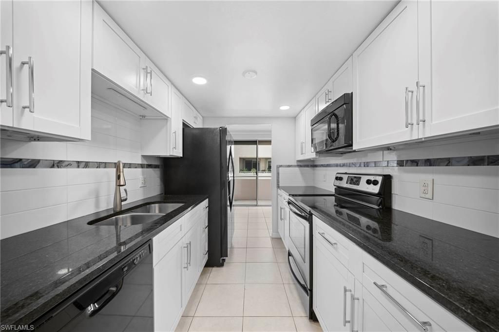 4807 Sunset Ct, Unit 405, Cape Coral, FL 33904 Photo