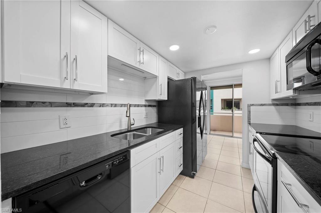 4807 Sunset Ct, Unit 405, Cape Coral, FL 33904 Photo