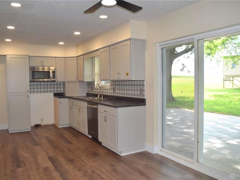 6670 Murray, Eaton, OH 45320 Photo 15