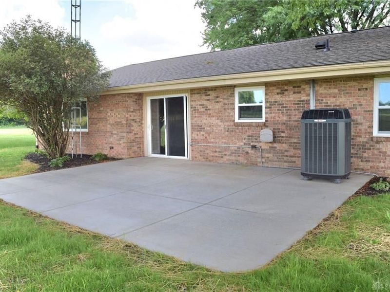 6670 Murray, Eaton, OH 45320 Photo 7