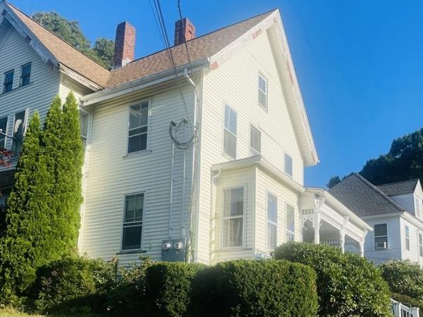 38 Purchase St, Milford, MA 01757