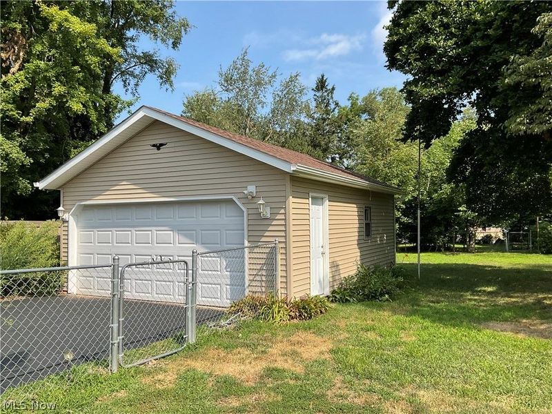 8359 Nowlen Street, Mentor, OH 44060 Photo 20