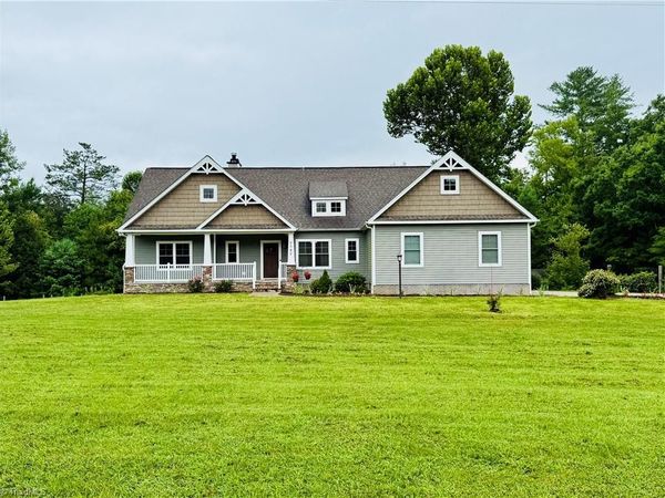 5540 Absher Road, Hays, NC 28635