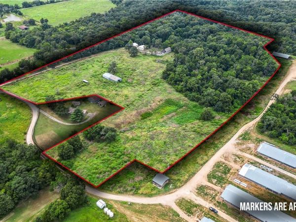 9632 Ruby Hall Road, Gentry, AR 72734