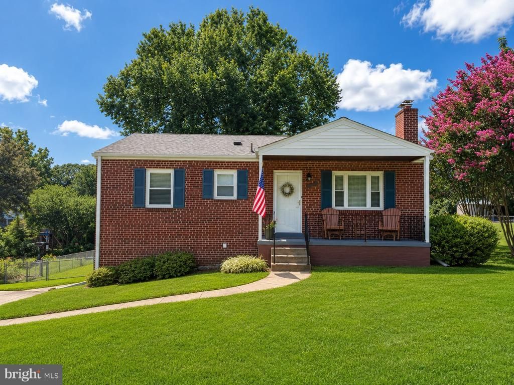 10013 Terry Street, Fairfax, VA 22031 Main Photo