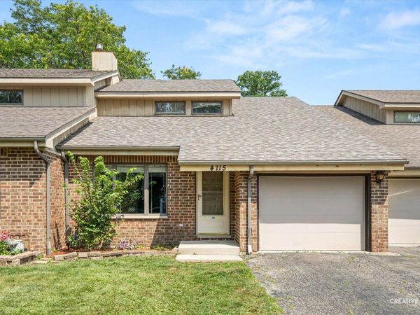 4115 LIBERTY Boulevard , Unit 4115, Westmont, IL 60559