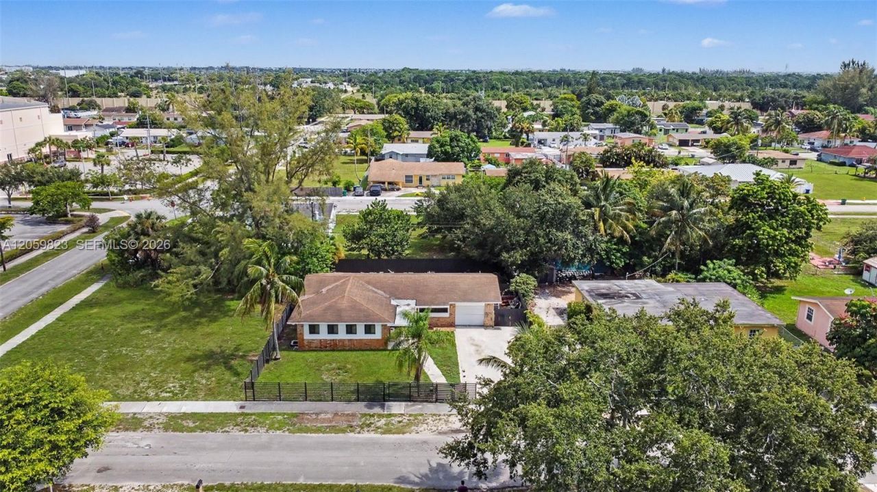 3281 NW 212th St, Miami Gardens, FL 33056 Photo