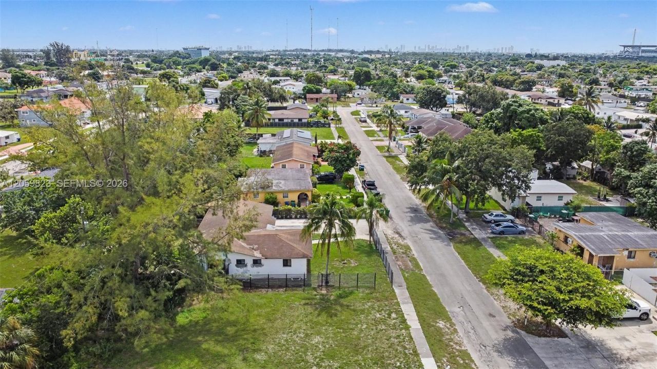 3281 NW 212th St, Miami Gardens, FL 33056 Photo
