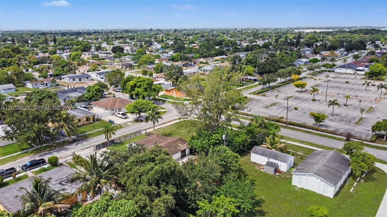 3281 NW 212th St, Miami Gardens, FL 33056 Photo