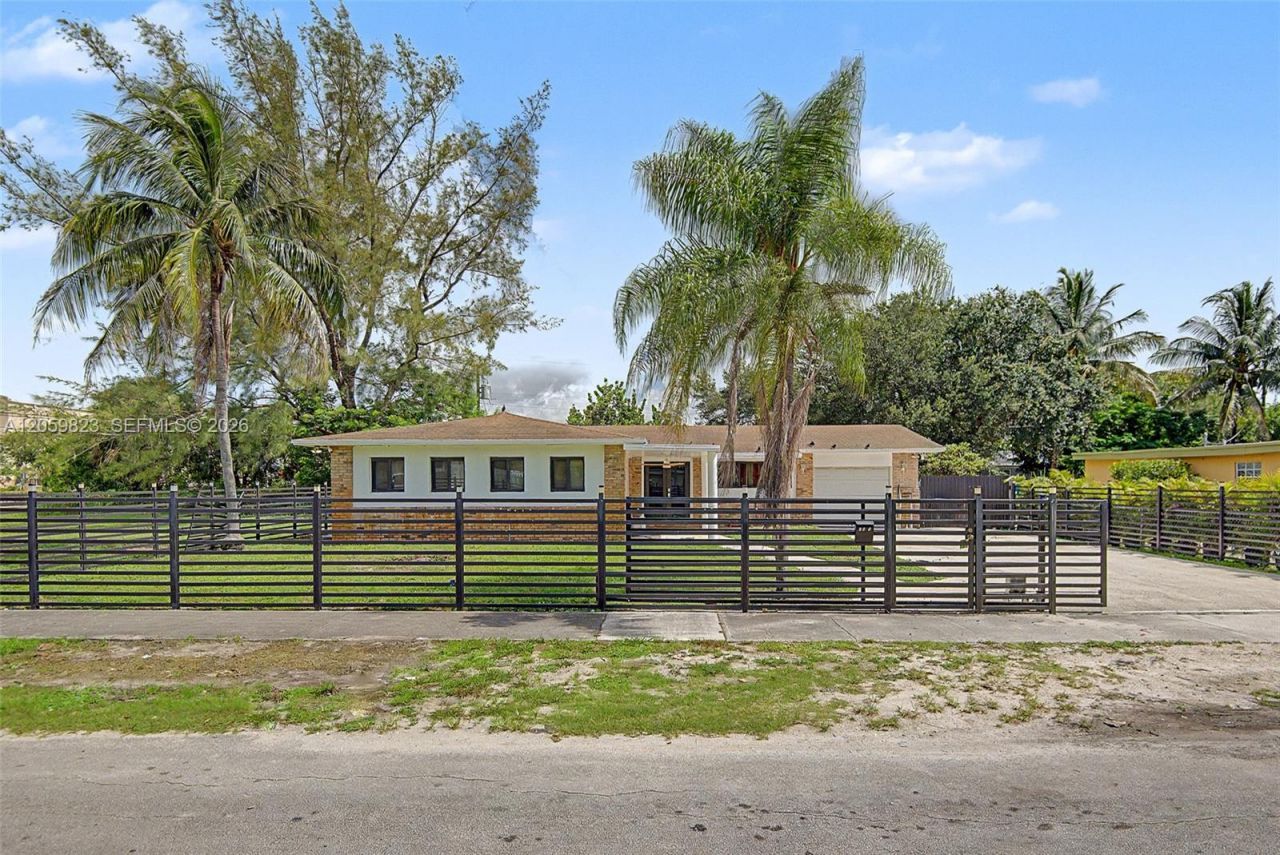 3281 NW 212th St, Miami Gardens, FL 33056 Photo