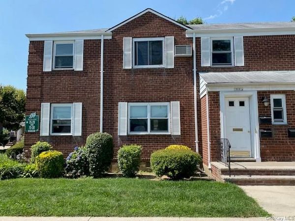 75-18 263rd, Unit G-1, Glen Oaks, NY 11004