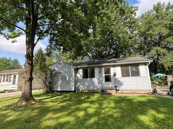 6073 Silverwood Street , Columbus, OH 43229