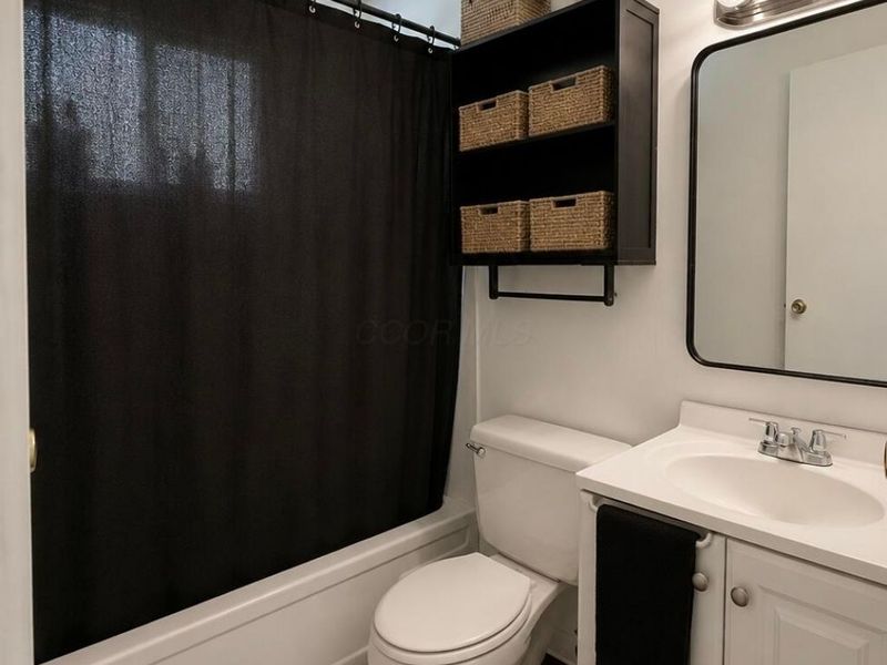 6073 Silverwood Street, Columbus, OH 43229 Photo 7