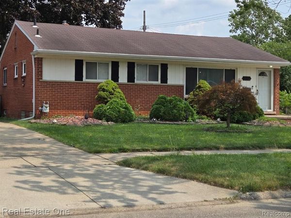 12730 Columbia Street W, Redford Township, Mi 48239
