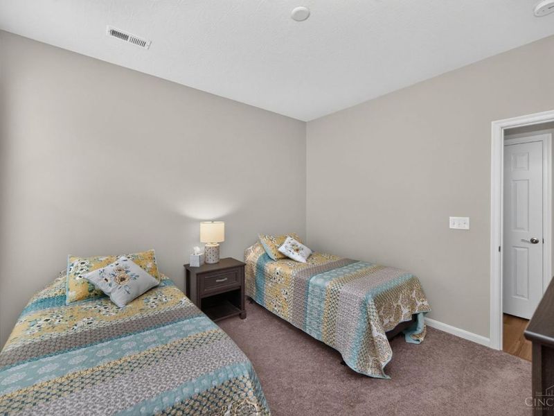3781 Fairmount Circle, Pierce Twp, OH 45245 Photo 18