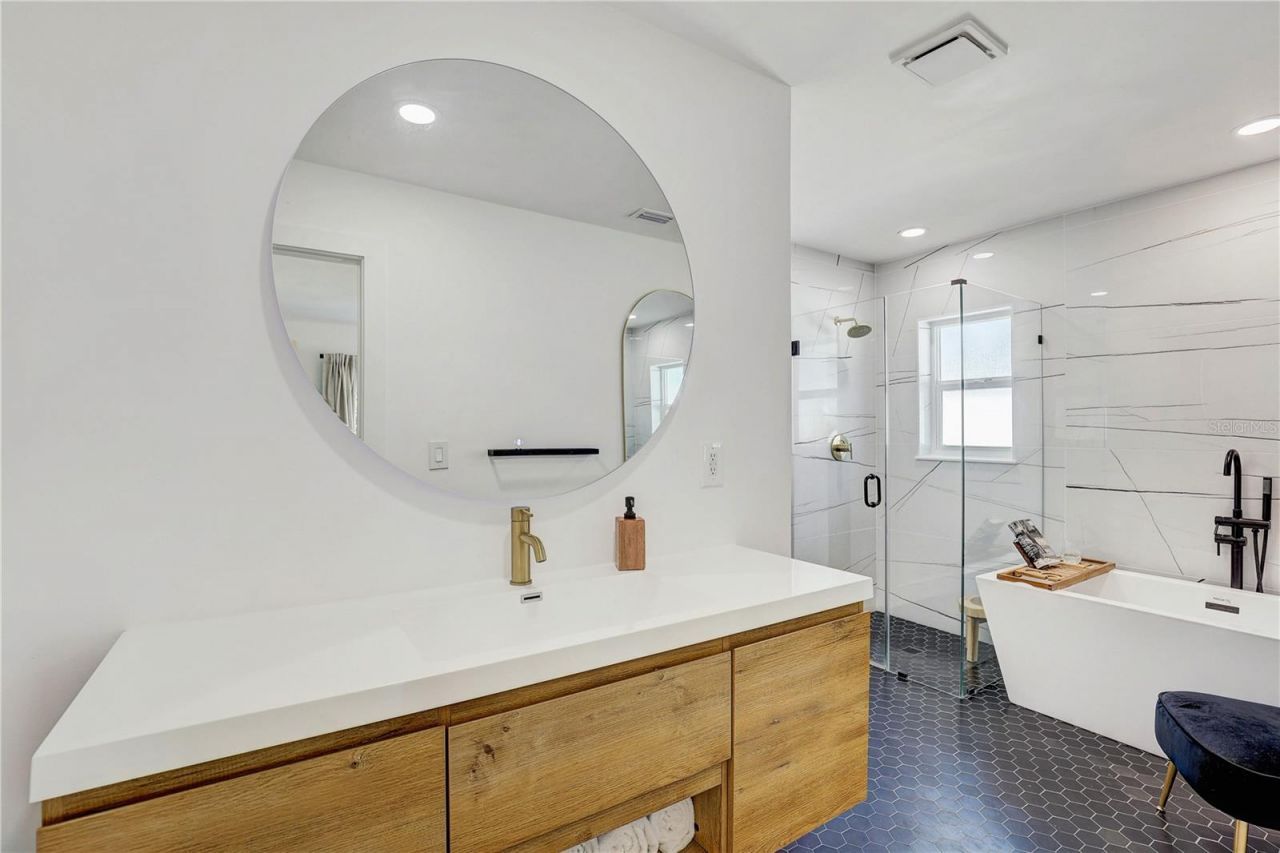 265 96th Avenue N, Saint Petersburg, FL 33702 Photo