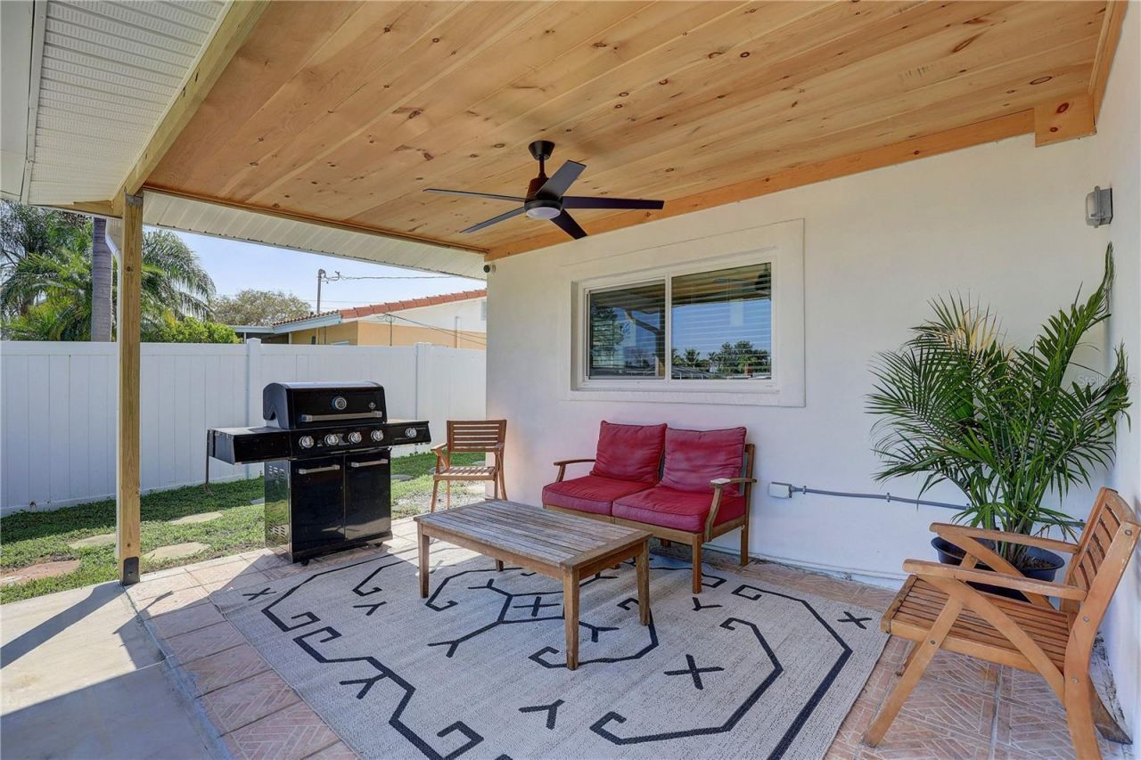 265 96th Avenue N, Saint Petersburg, FL 33702 Photo