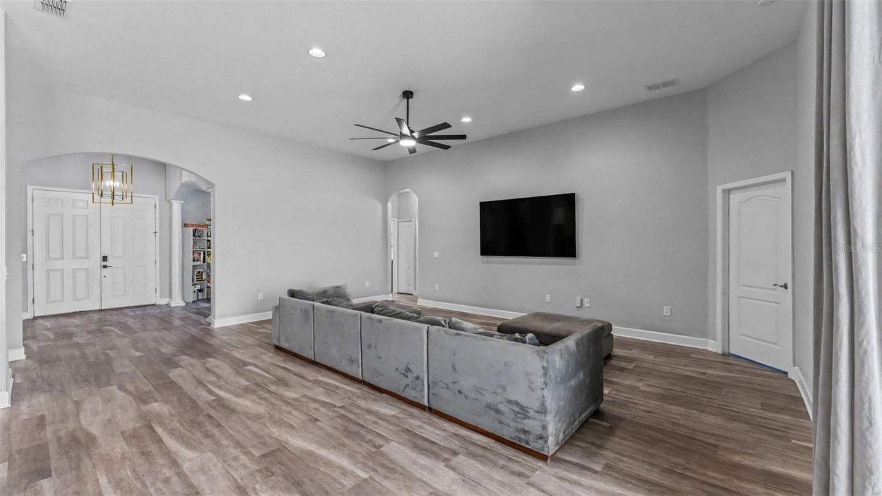 283 Cove At Eagle Lake Circle, Eagle Lake, FL 33839 Photo