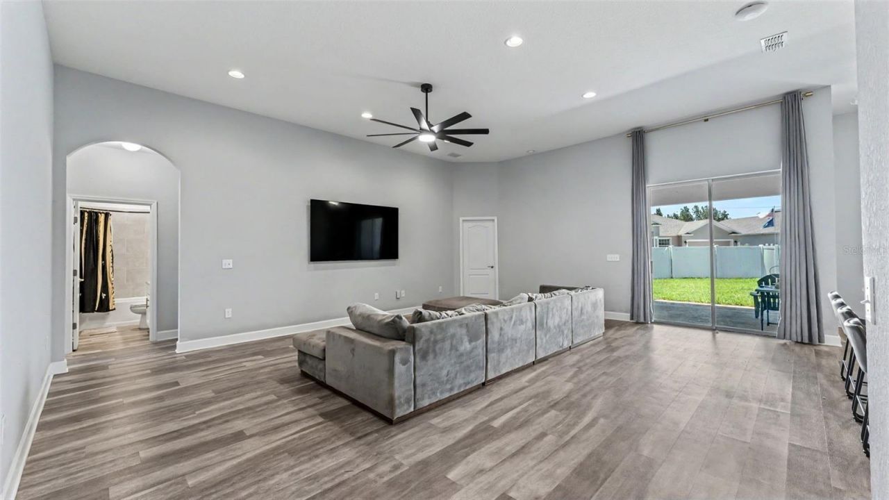283 Cove At Eagle Lake Circle, Eagle Lake, FL 33839 Photo