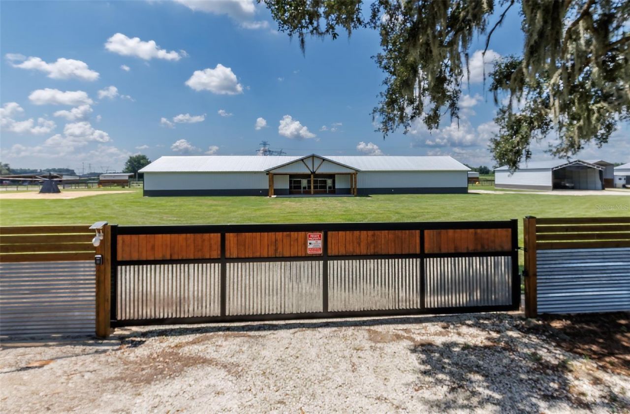 1285 NW 102nd Boulevard, Wildwood, FL 34785 Photo