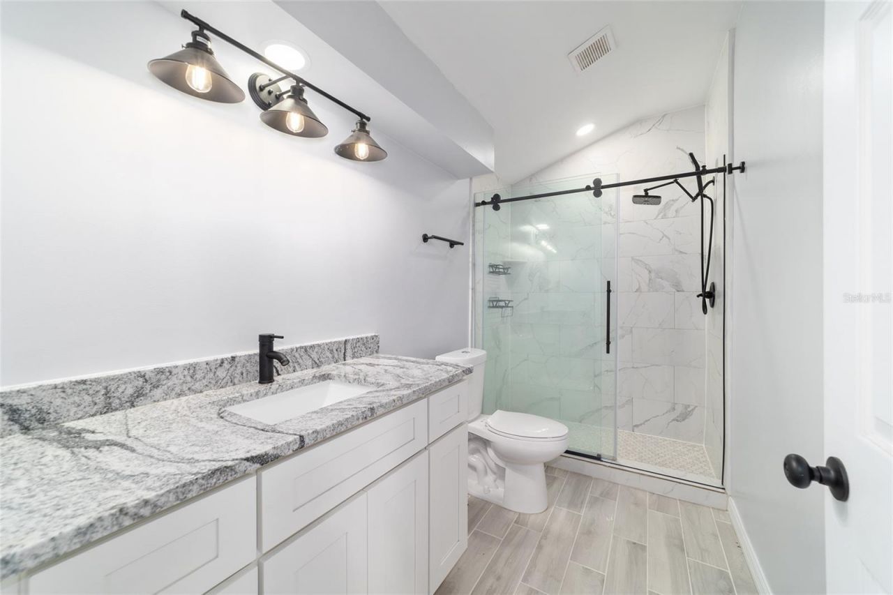 1285 NW 102nd Boulevard, Wildwood, FL 34785 Photo