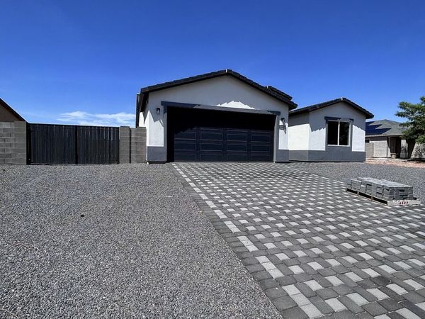 11778 W CABRILLO Drive, Arizona City, AZ 85123