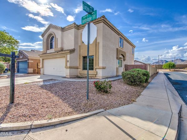 24032 W ANTELOPE Trail, Buckeye, AZ 85326
