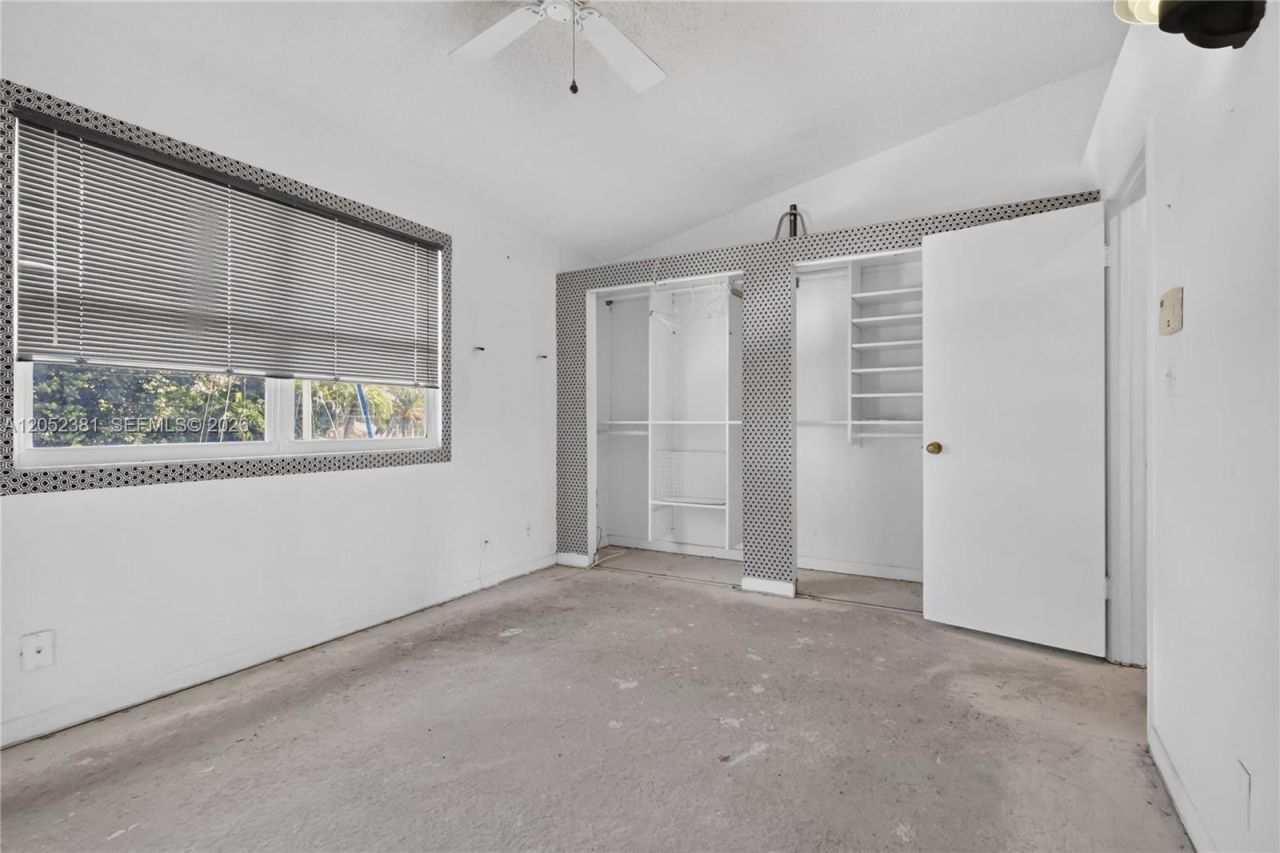 2561 NE 15th St, Pompano Beach, FL 33062 Photo