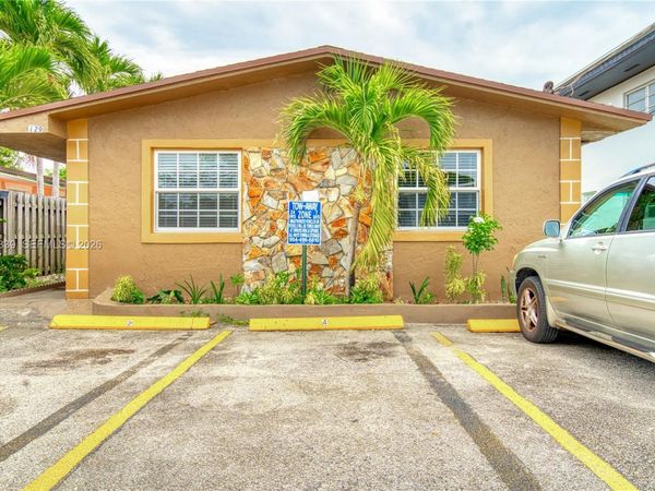 129 SE 4th Ave , Unit 4, Hallandale Beach, FL 33009