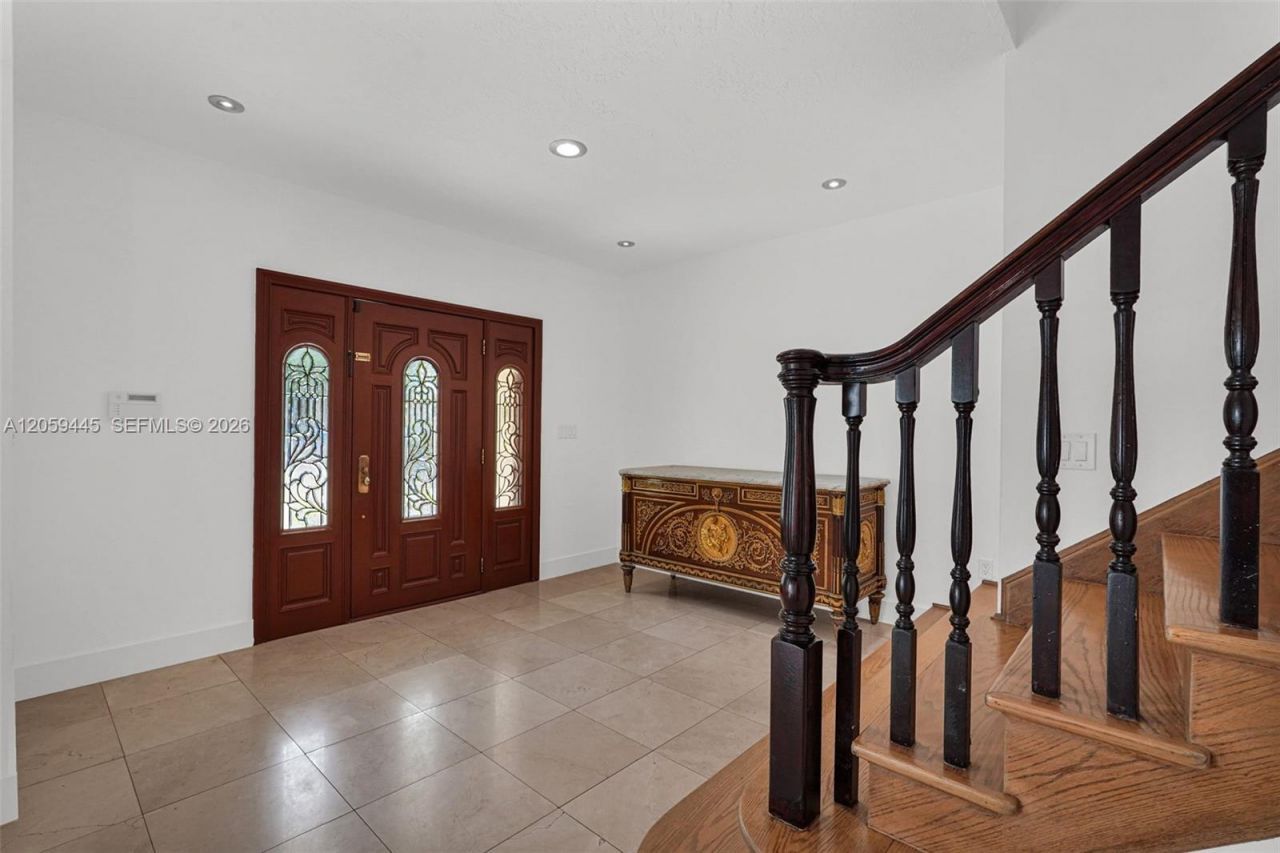 244 SW 28th Rd , Miami, FL 33129 Photo