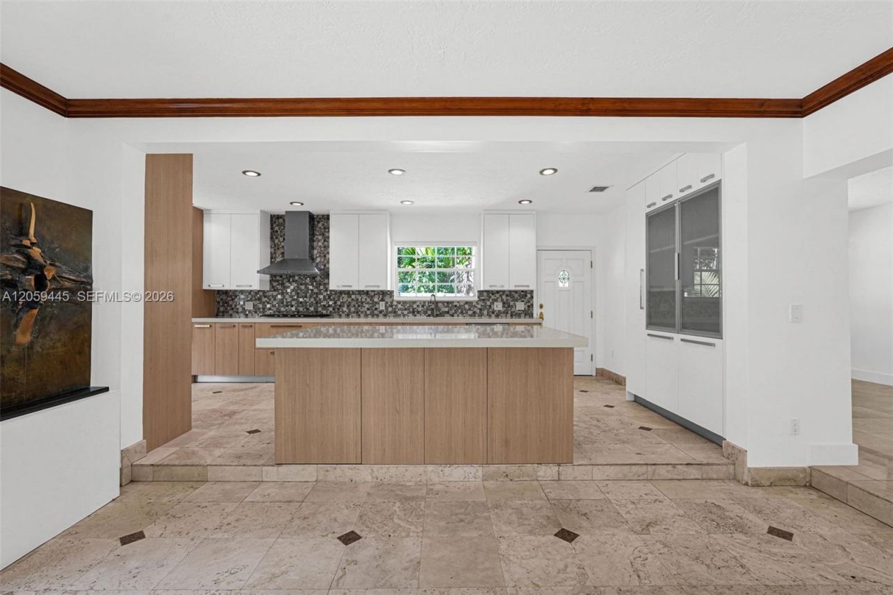 244 SW 28th Rd , Miami, FL 33129 Photo