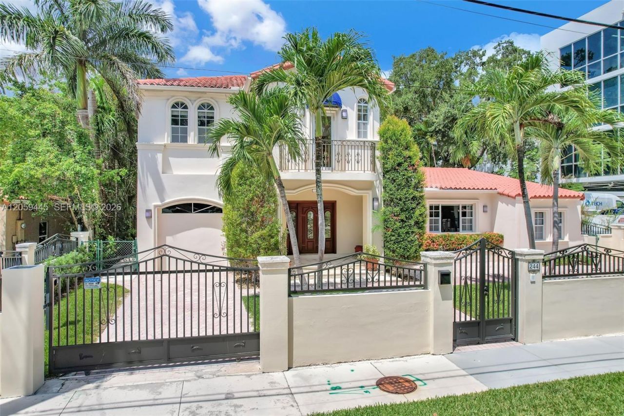244 SW 28th Rd , Miami, FL 33129 Photo