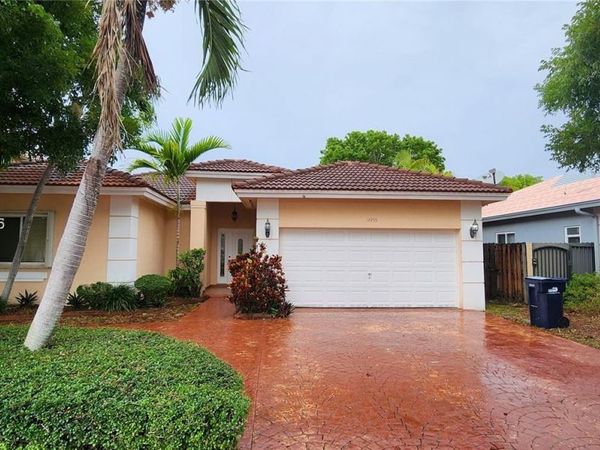 14935 SW 34th St, Unit 14935, Miami, FL 33185