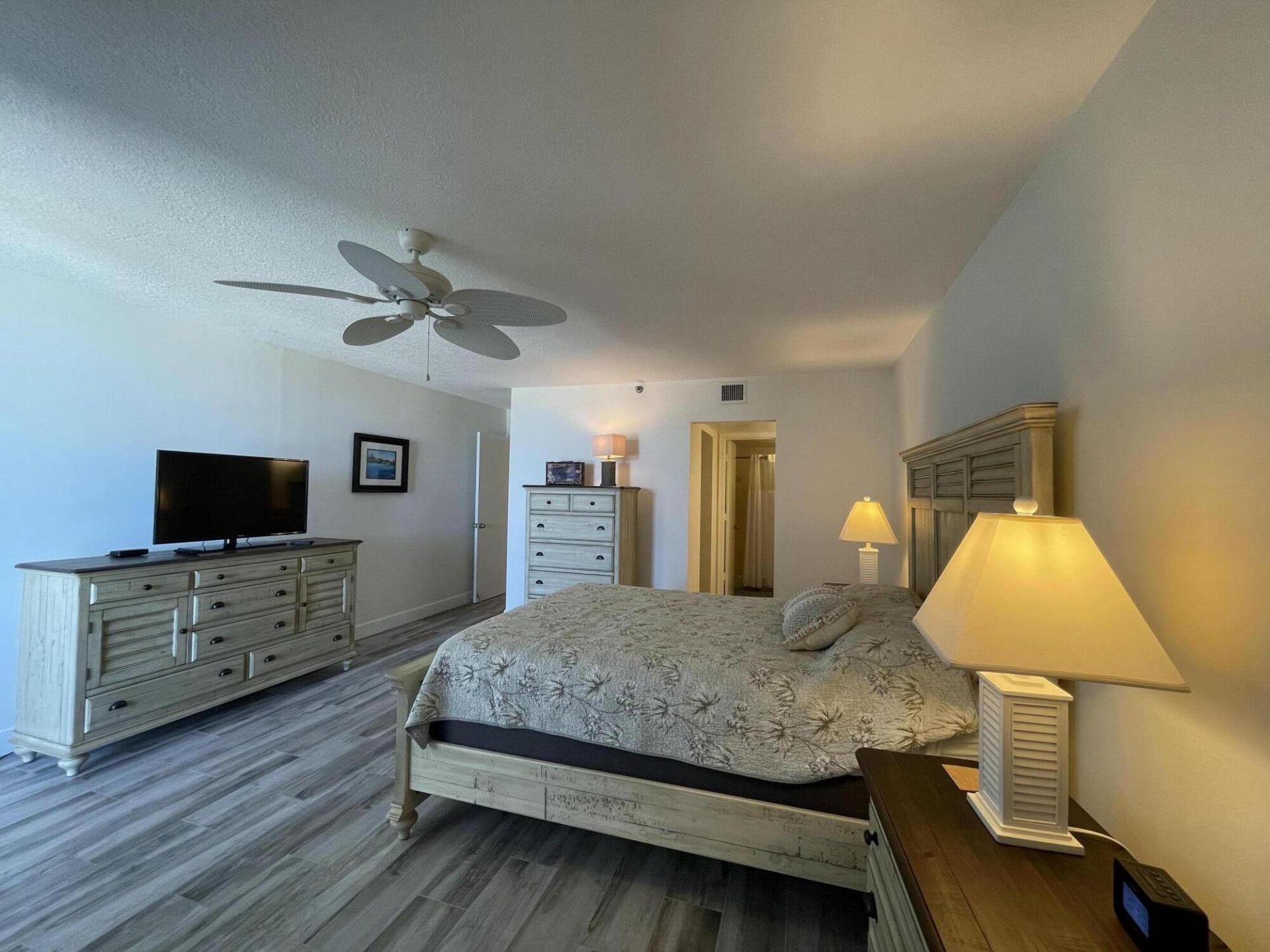 355 S Ocean Drive S, Unit 807, Fort Pierce, FL 34949 Photo