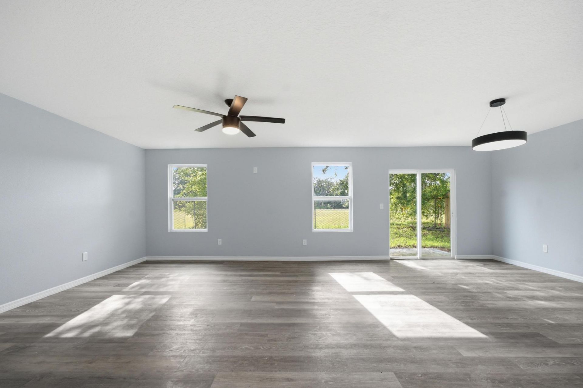 4327 Bessie Circle E, Jacksonville, FL 32209 Photo