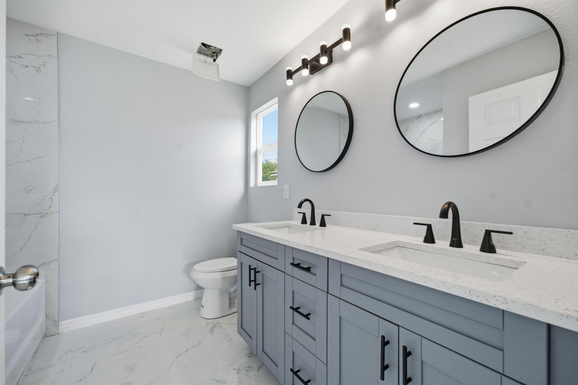 4327 Bessie Circle E, Jacksonville, FL 32209 Photo