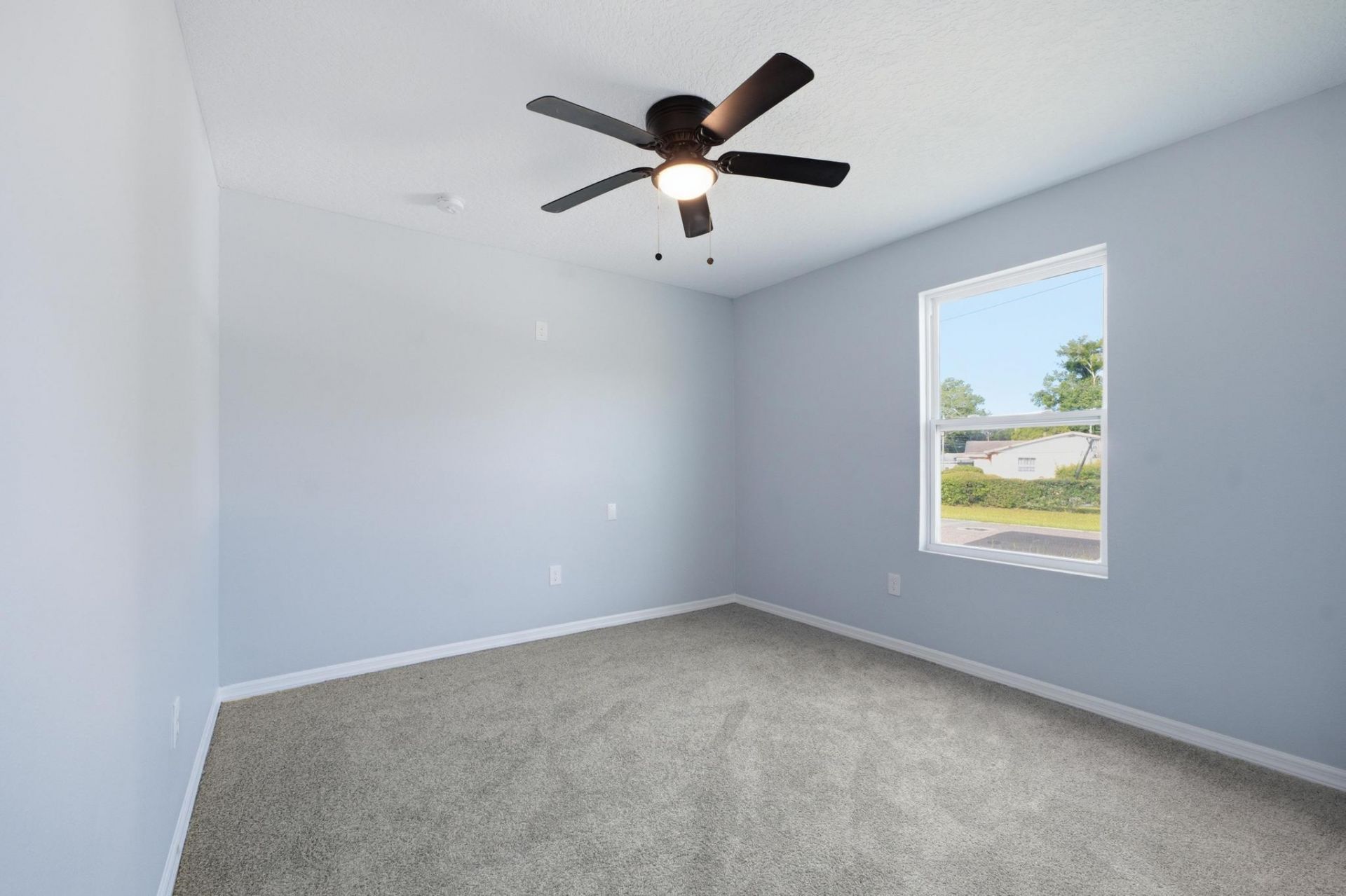 4327 Bessie Circle E, Jacksonville, FL 32209 Photo