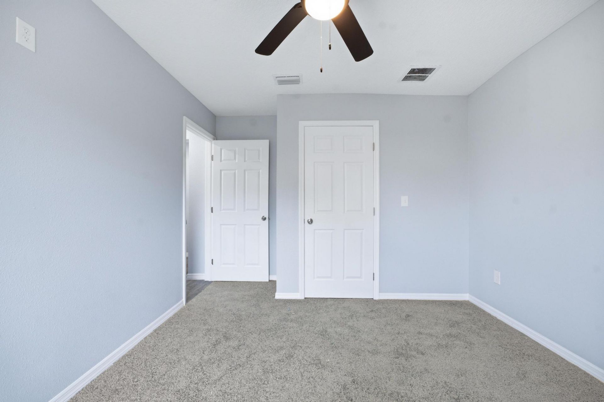 4327 Bessie Circle E, Jacksonville, FL 32209 Photo