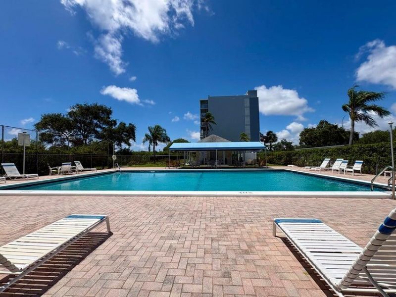 5700 NW 2nd Avenue, Unit 202, Boca Raton, FL 33487 Photo