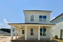 785 Blueway Avenue photo 4