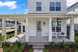 785 Blueway Avenue photo 4