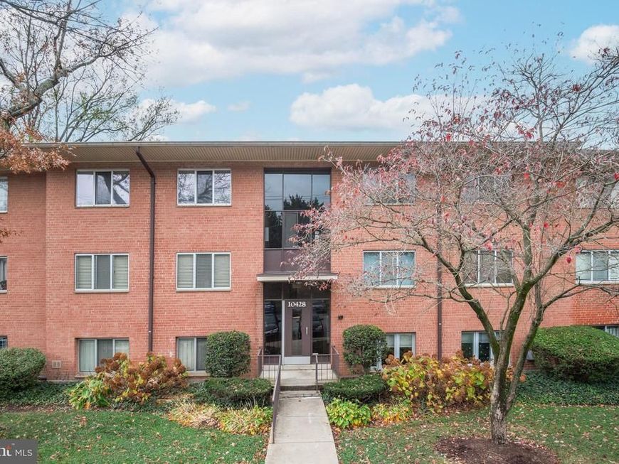 10428 Rockville Pike , Unit 402, North Bethesda, MD 20852 Main Photo