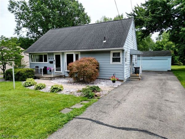 3425 Kirk Road, Youngstown, OH 44511