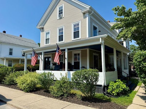 123 Court St, Unit 2, Plymouth, MA 02360